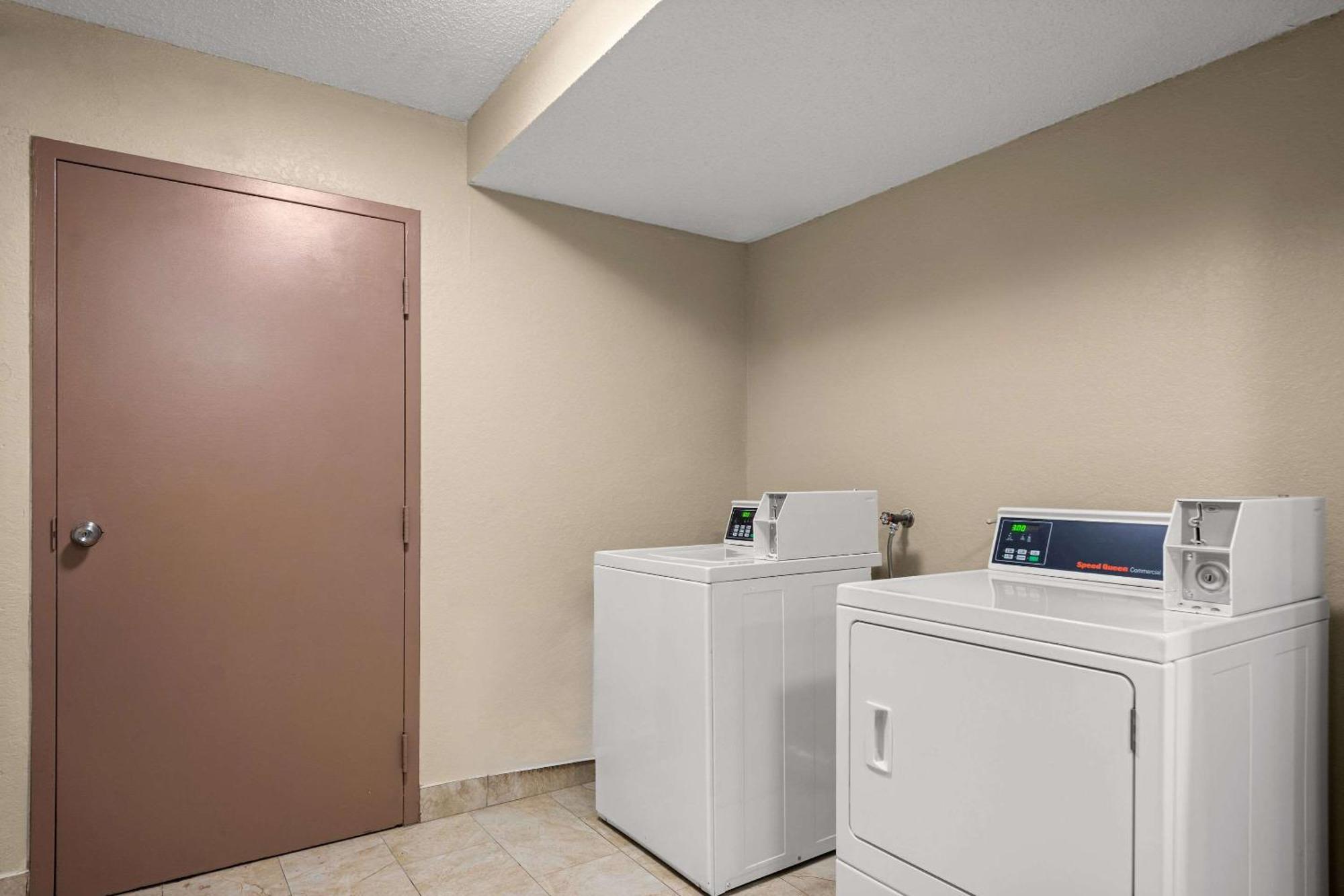 Quality Inn Sarasota I-75 Vamo المظهر الخارجي الصورة