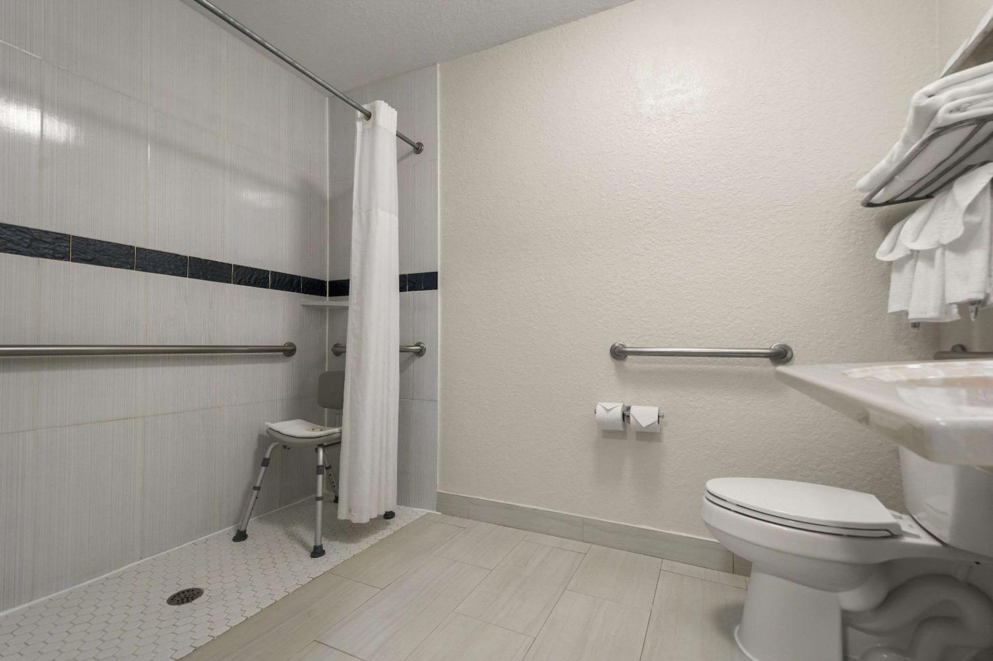 Quality Inn Sarasota I-75 المظهر الخارجي الصورة